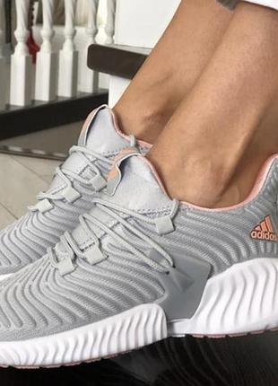 Кросівки adidas, 37 розмір
