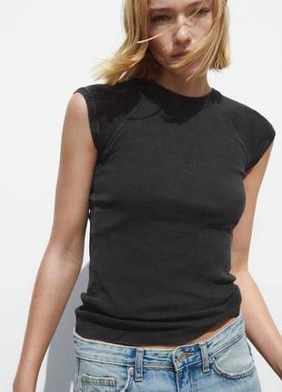 Zara топ-майка без рукавів