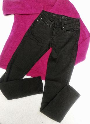 Черные джинсы, 25 р1 фото