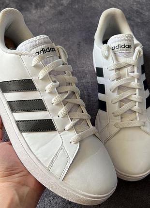 Чоловічі кросівки adidas. p. 42. ідеал!!!