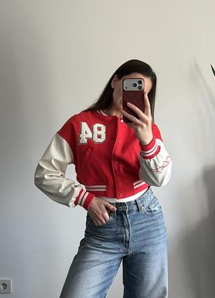 Бомбер куртка 2