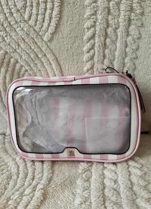 Набор косметичек victoria s secret beauty-to-go bag trio iconic stripe