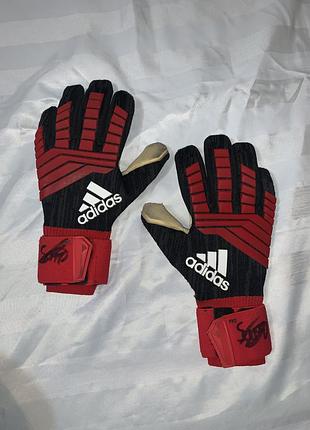 Вратарские перчатки adidas predator pro (wc 2018) с автографом