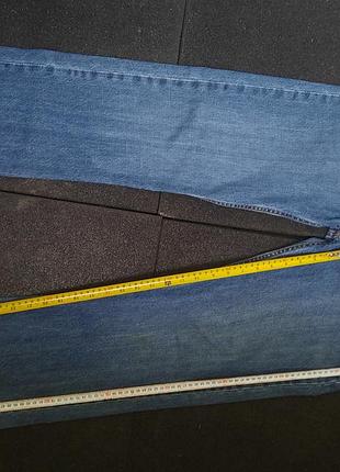 Джинси levi's