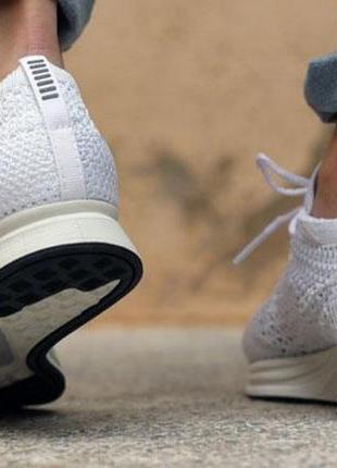 45 / nike flyknit racer triple white / кроссовки на лето / мужские белого цвета