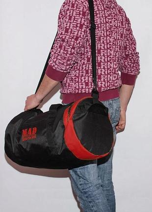 Спортивная сумка для тренировок, бокса, футбола mad pyl pro 40 л. сумка с местом для боксерских перчаток, мяча