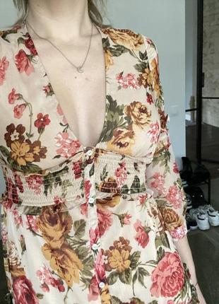 Шифоновое платье  в цветочек цветочный принт stradivarius4 фото