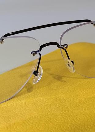 Fashion glasses