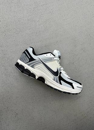 Чоловічі кросівки nike zoom vomero 5 beige black grey найк бежевого з чорним та сірим кольорів