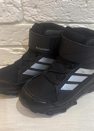 Ботінки черевики adidas us13k