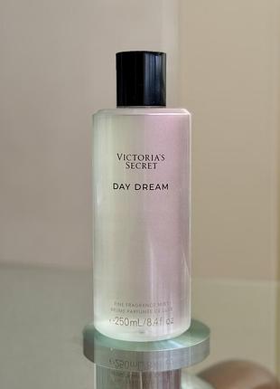 Парфумований спрей / міст люксової серії victoria's secret day dream fine fragrance mist