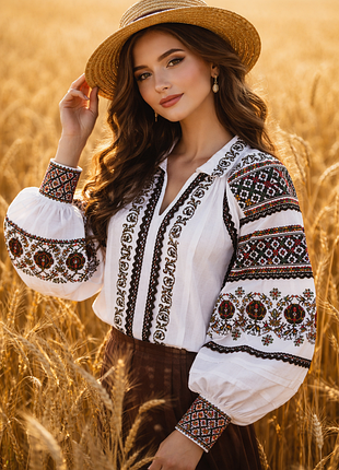 Вышиванка женская