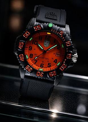 Чоловічий годинник luminox navy seal оригінал швейцарський 200м помаранчевий мужские часы luminox navy seal оригинал швейцарские 200м оранжевые