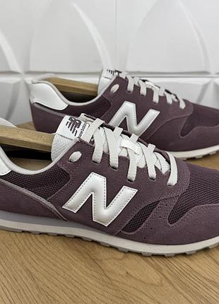 Нові оригінальні кросівки new balance 373