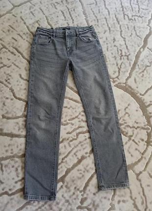 Джинси levi’s