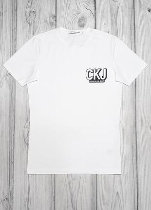 Футболка calvin klein размер s-m