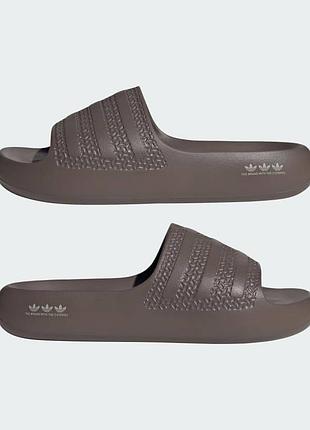 Опигінальні шльопанці adidas adilette ayoon