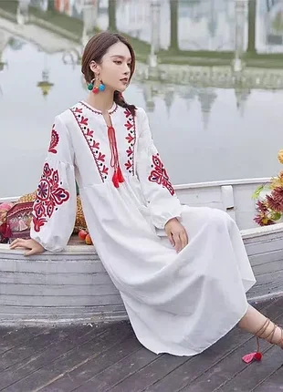 Красиве вишите плаття стан нового