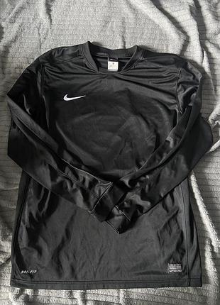 Чоловіча спортивна футболка лонгслів nike xl чорна