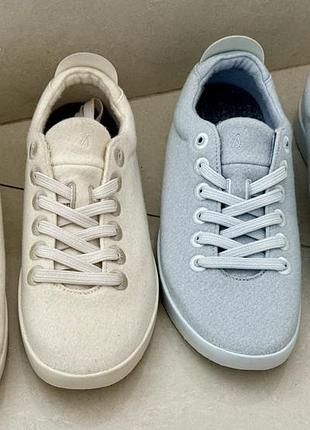 Нові жіночі кросівки allbirds