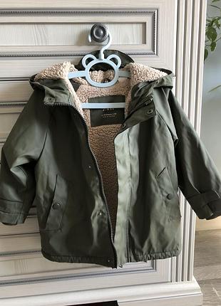 Куртка тепла zara