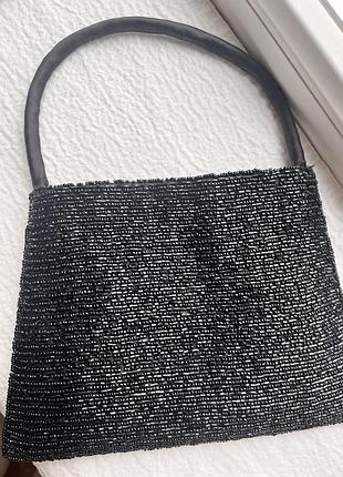 Невелика сумочка з бісеру від accessorize