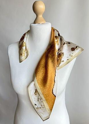 Шовкова хустка 53*53 см карамель
