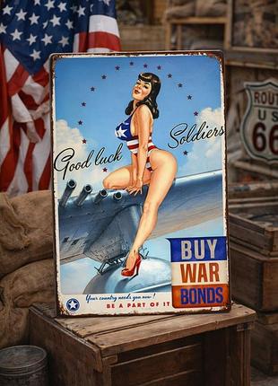 Металлическая винтажная табличка pin-up good luck soldiers авиация ретро постер, 14х20 см