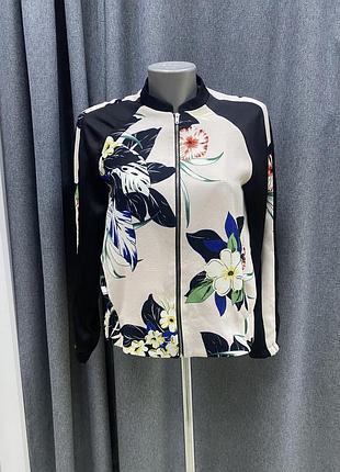 Бомбер zara в цветочный принт xs