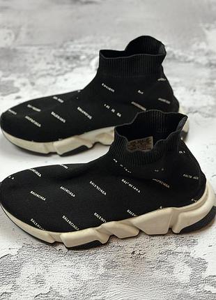 Жіночі кросівки balenciaga