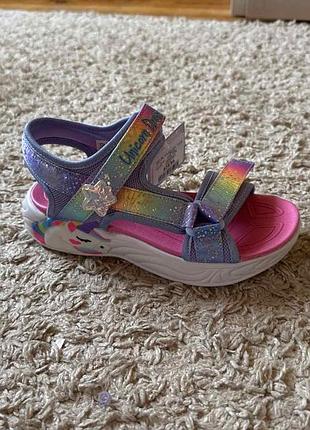 Оригинальные босоножки skechers