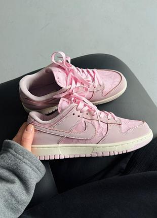 Nike dunk low lace regal pink трендовые женские кроссовки найк дак розовые