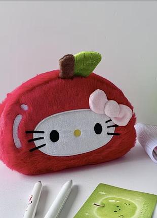 Пенал hello kitty у вигляді яблука