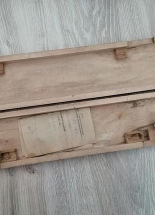Коробка и паспорт для микрометра 250-275 ссср