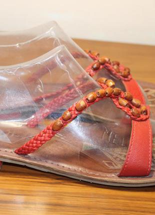 Шльопки tamaris