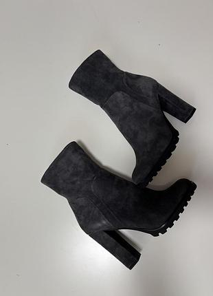 Замшеві черевики aldo