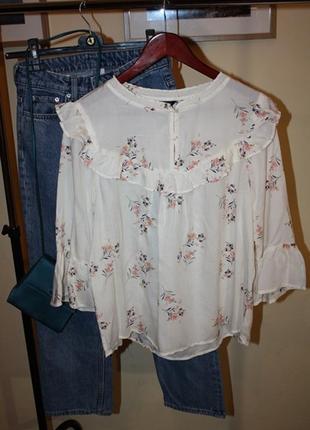 Ніжна романтична блуза з воланами lindex, l