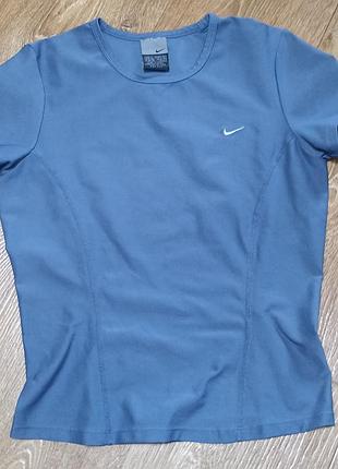 Спортивна футболка nike