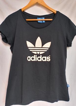 Футболка adidas розміру l жінкам бавовна