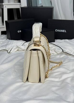 Сумки премиум coco handle white with gold hardware 6
