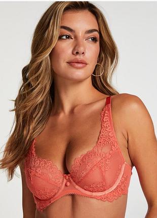 Яскравий бюстгальтер hunkemoller 70d