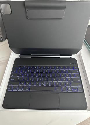 Нова магнітна bluetooth-клавіатура чохол omoton kc011 з підсвіткою для ipad pro 13 (m4) та ін.