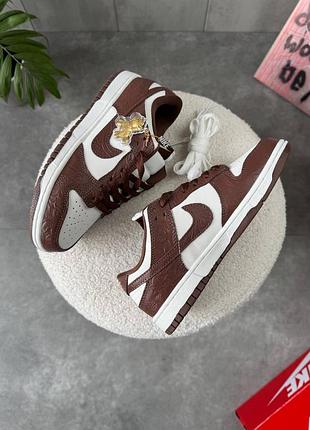 Женские кроссовки nike dunk low lx baroque brown