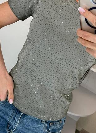 Футболка зі стразами