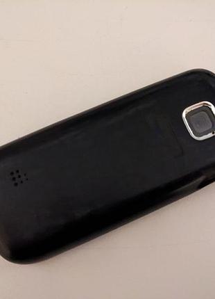 Телефон nokia 2330 бу 6