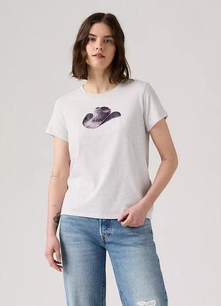 Женская футболка levi's