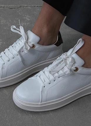 Lv time out white v2 ( без логотипа спереди )