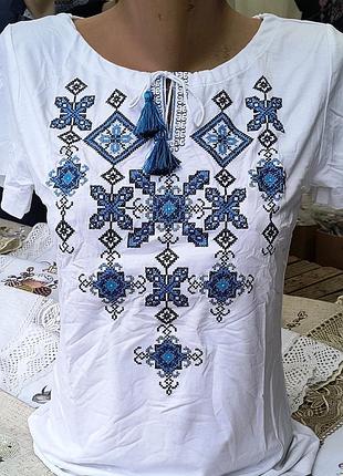 Вишиванки жіночі