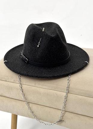 Шерстяная шляпа федора с ремешком, пирсингом, цепочкой wool sia черный