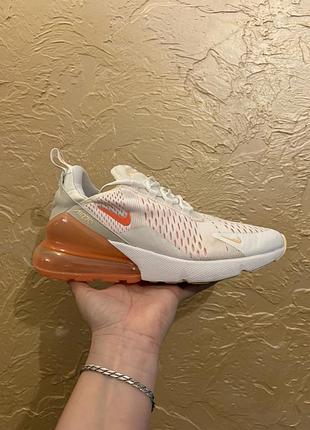 Nike wmns air max 270  article number:dh3895 color: white/bright mango-crimson tint